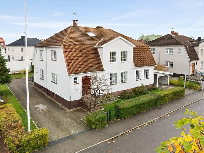 12 rok · 286 m² · Belfragegatan 24