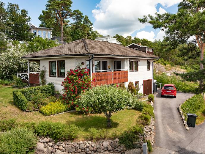 7 rok · 166 m² · Skogsbovägen 17