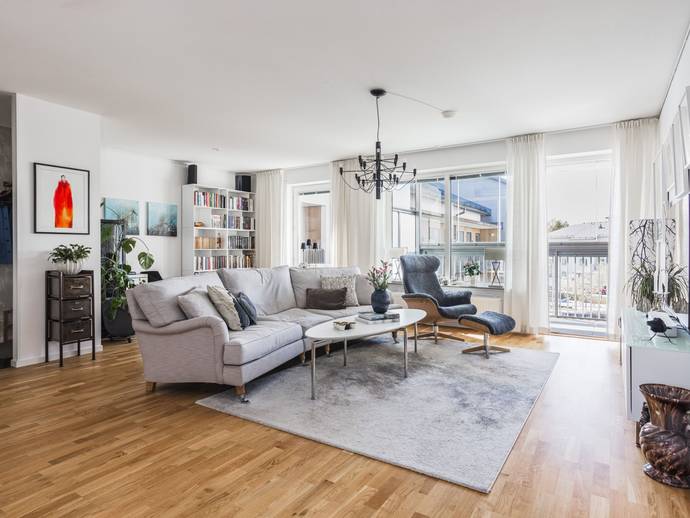 4 rok · 95 m² · ÖSTERSKÄRSVÄGEN 16B