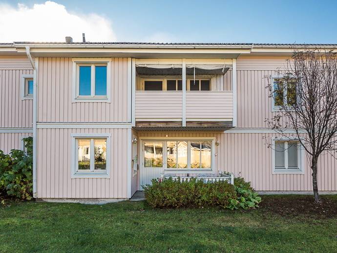 2 rok · 52 m² · Vandrarstigen 52
