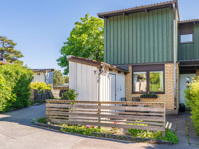 4 rok · 112 m² · Kragstalundsvägen 71