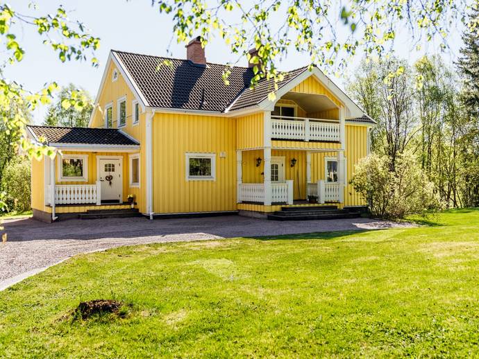 6 rok · 187 m² · Transtrands kyrkby 154