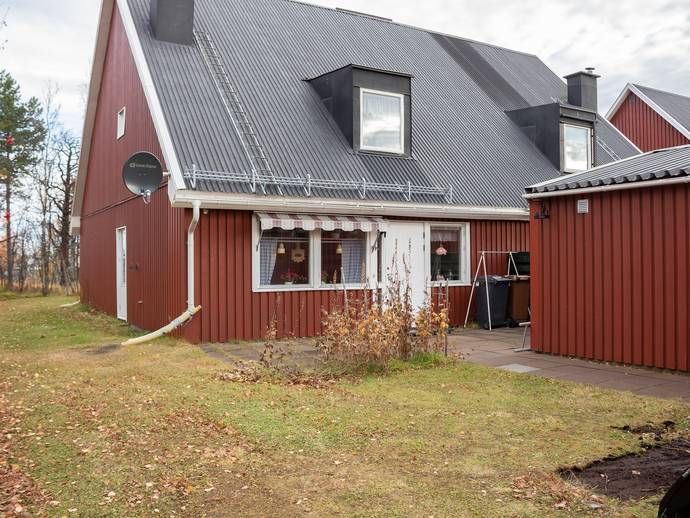 8 rok · 135 m² · Solvindsvägen 5