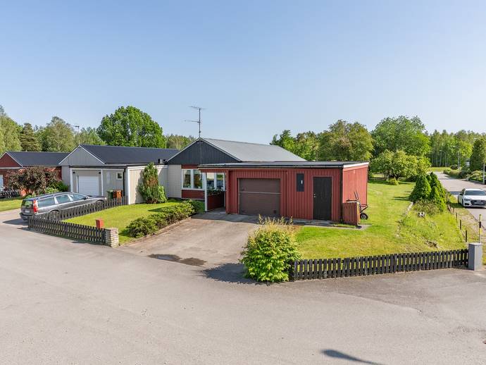 3 rok · 90 m² · Vitsippsvägen 2