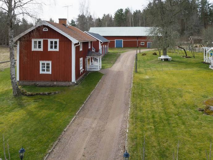 4 rok · 138 m² · Arrebo Trimplamo 1
