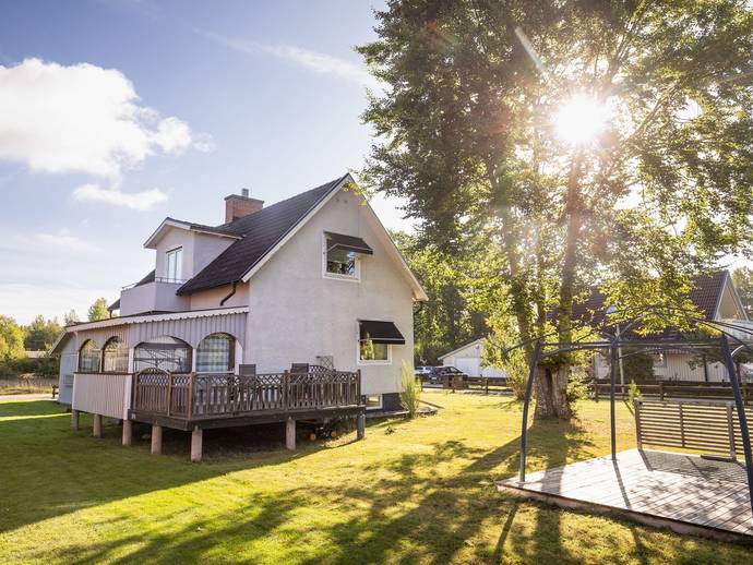 4 rok · 97 m² · Isbanevägen 5