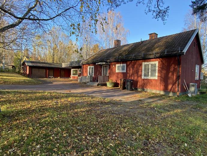 5 rok · 130 m² · Pelles väg 6