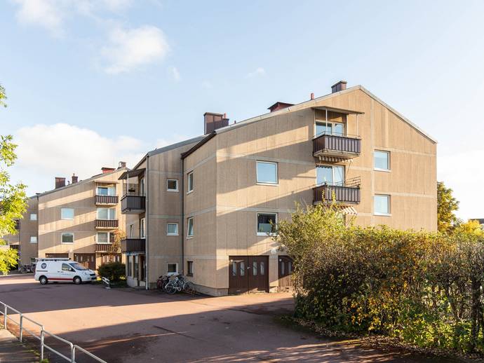 1 rok · 35,4 m² · Södra Ringvägen 41
