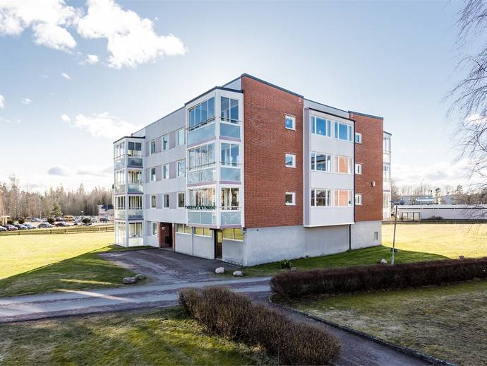 3 rok · 80 m² · Hagagatan 24 D