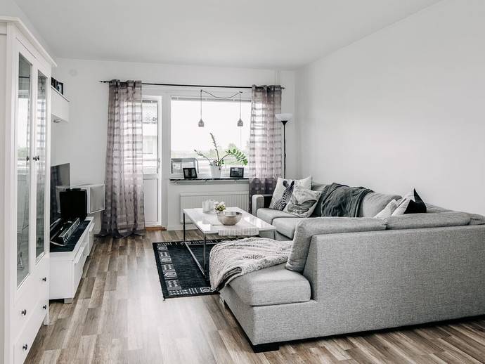 4 rok · 98 m² · Rosenhagavägen 6a