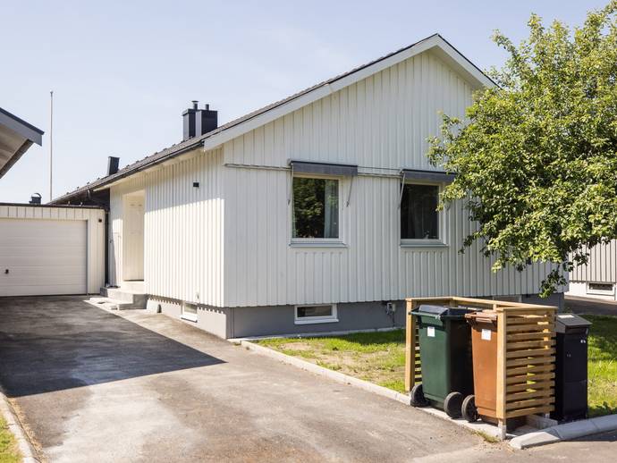 7 rok · 122 m² · Mjölnarevägen 4