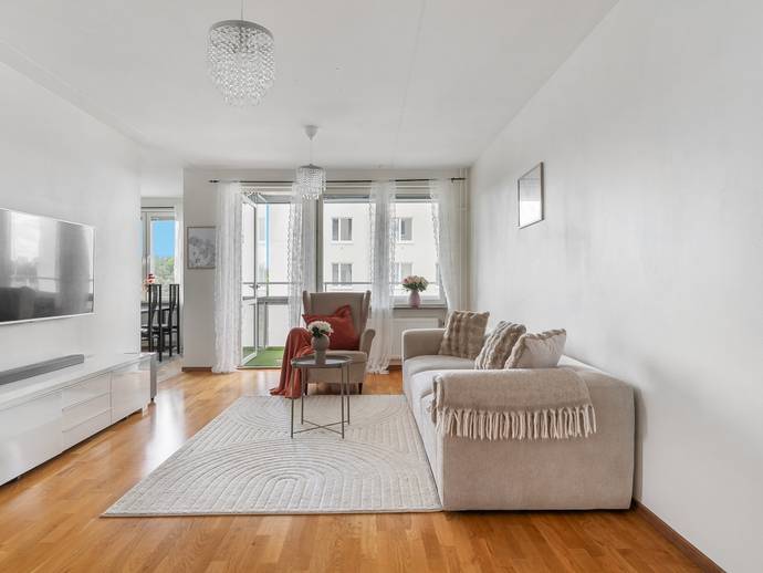 4 rok · 82 m² · Råcksta Gårdsväg 21