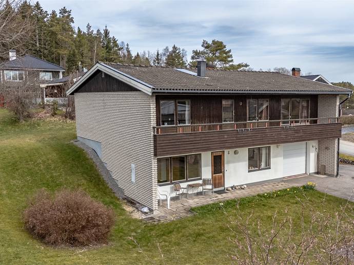 6 rok · 135 m² · Lingonbacken 5