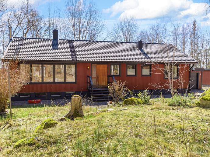 5 rok · 124 m² · Tagsta 516