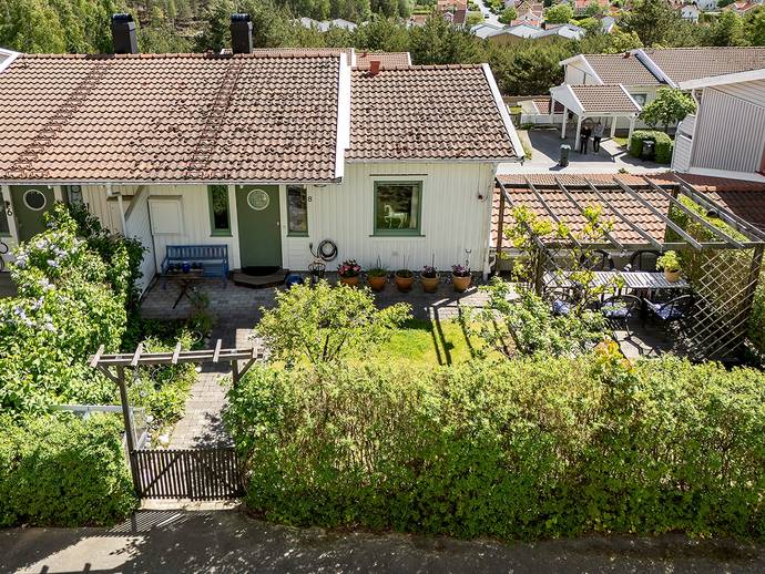 4 rok · 111 m² · Sjöutsikten 8