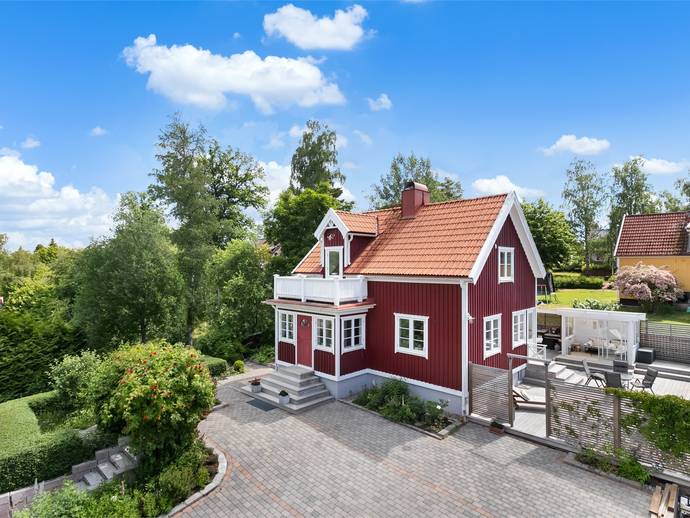 5 rok · 106 m² · Bertheliusvägen 12
