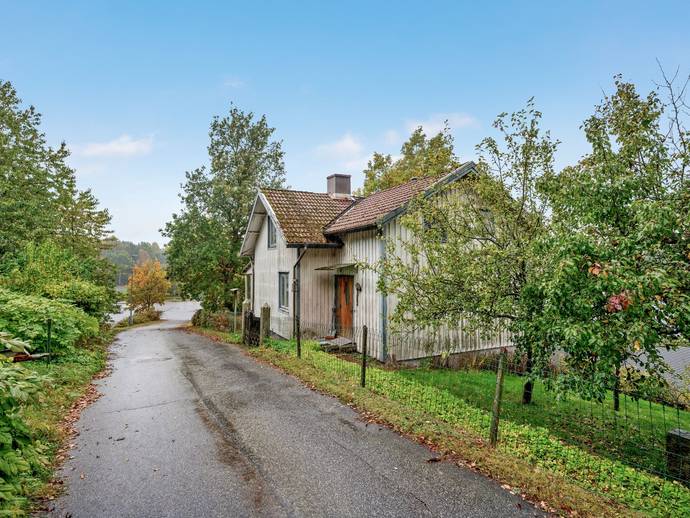 5 rok · 102 m² · Kolstorpsvägen 1