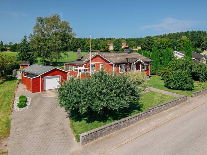 6 rok · 140 m² · Haggårdsvägen 14