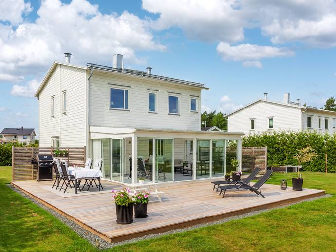 5 rok · 131 m² · Stålarms väg 13