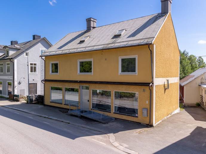 8 rok · 290 m² · Kyrkogatan 6