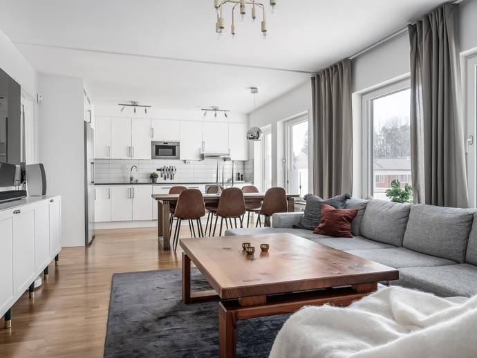 3 rok · 73 m² · Kvadrantvägen 25