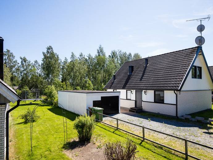 6 rok · 141 m² · Alkvettervägen 21