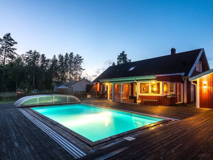 7 rok · 185 m² · Gamla landsvägen 121A