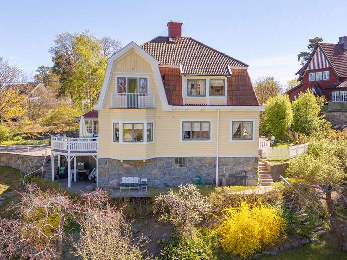 7 rok · 190 m² · Majorsvägen 5