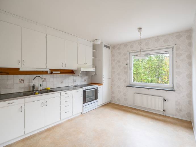 2 rok · 61,5 m² · Molngatan 27