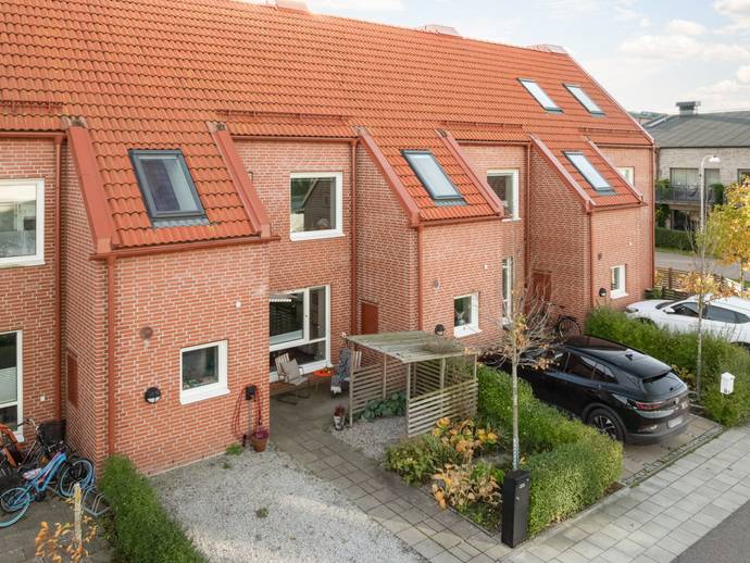 4 rok · 121 m² · Ekologvägen 6