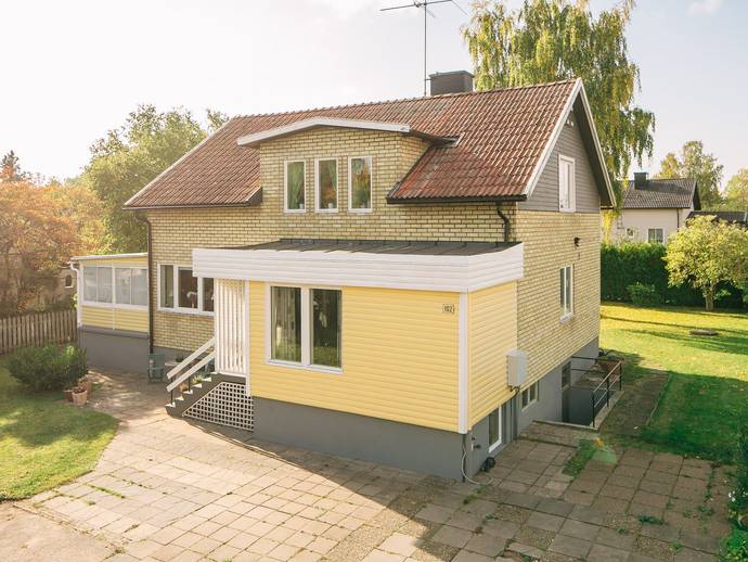 5 rok · 132 m² · Leksbergsvägen 102