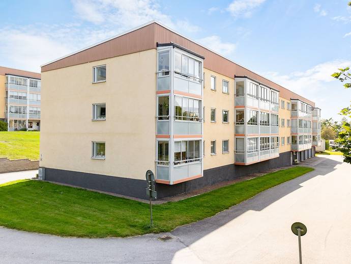 2 rok · 66 m² · Furugatan 5C