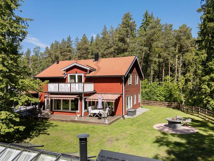 6 rok · 252 m² · Gurkvägen 14