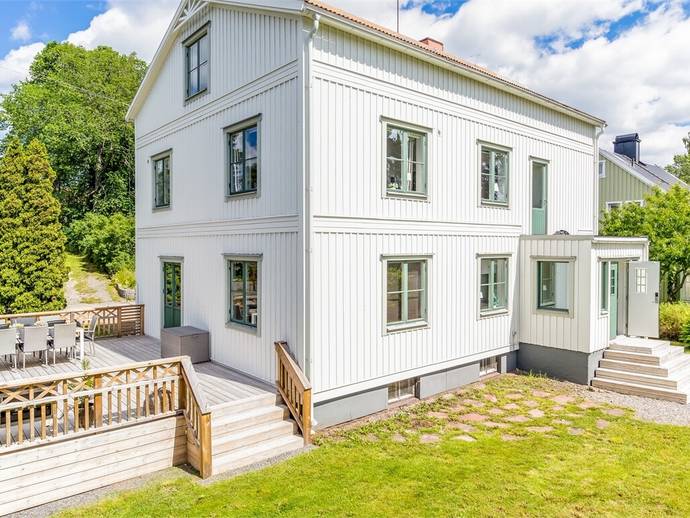 7 rok · 161 m² · Hammarfallsgatan 14