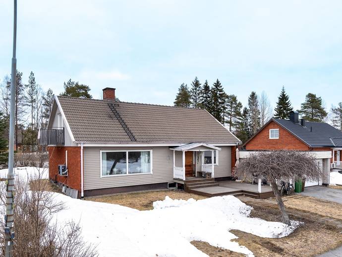 6 rok · 140 m² · Fågelstigen 26
