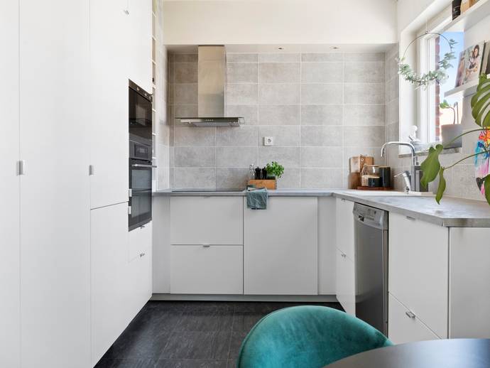 2 rok · 56,5 m² · Sveavägen 13A