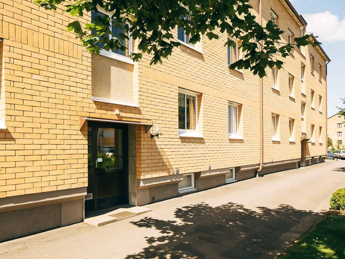2 rok · 56 m² · Carlsrovägen 1b