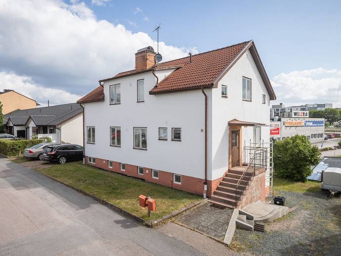 8 rok · 167 m² · Kullagatan 8