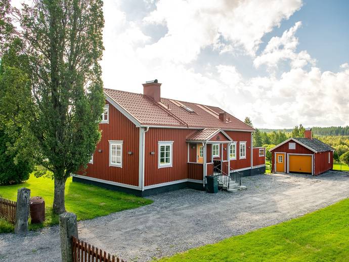 7 rok · 190 m² · Saltviksvägen 28