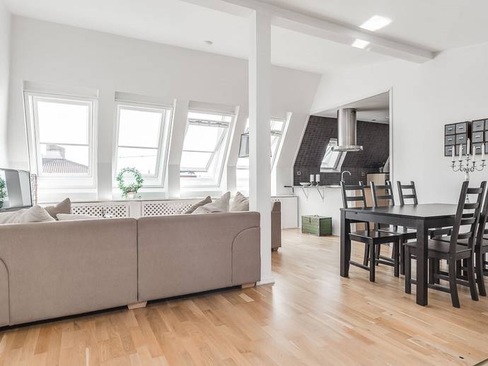 2 rok · 72 m² · Södra Kansligatan 30