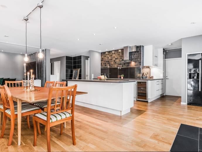 135 m² · Knöppelåsvägen 12