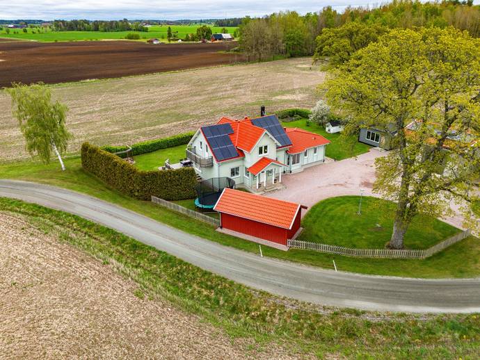 5 rok · 156 m² · Norra Vånga Kartegården 8