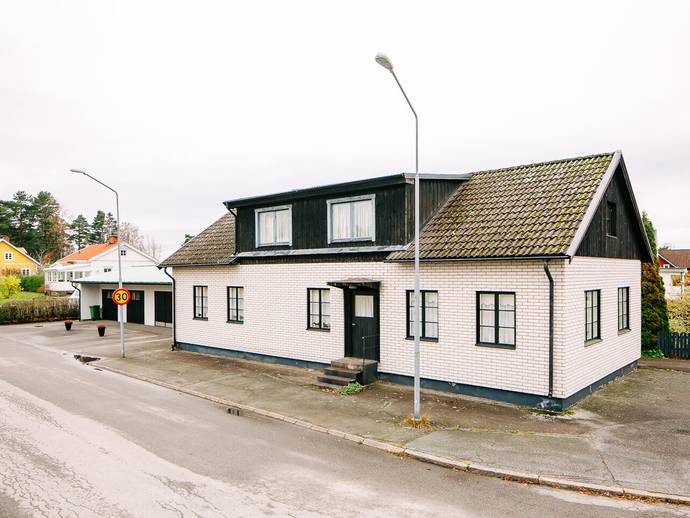 2 rok · 74 m² · Halnavägen 54