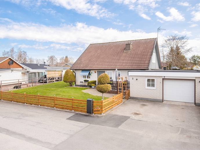 5 rok · 176 m² · Karlslundsvägen 3