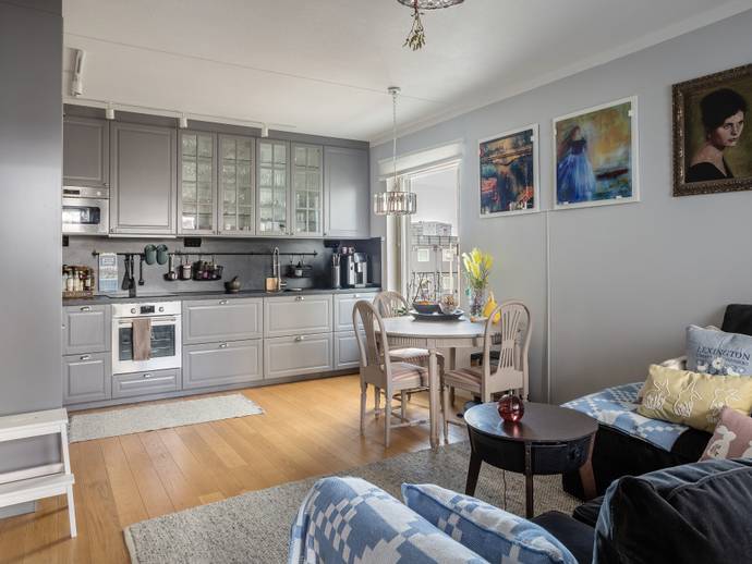 2 rok · 48 m² · Henriksdalsallén 24A