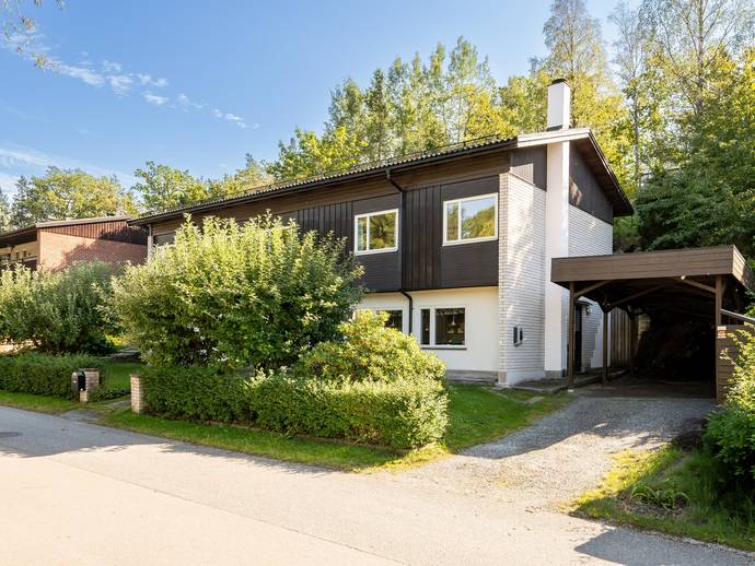 6 rok · 173 m² · Essvägen 9