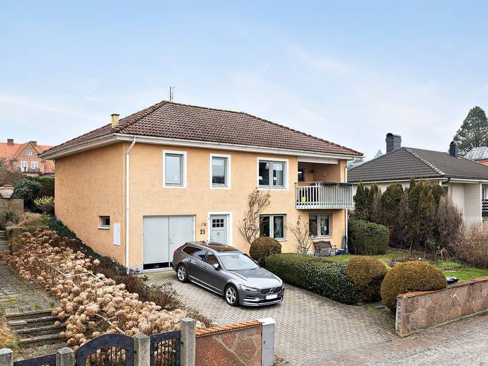 5 rok · 145 m² · Östra Storgatan 21A
