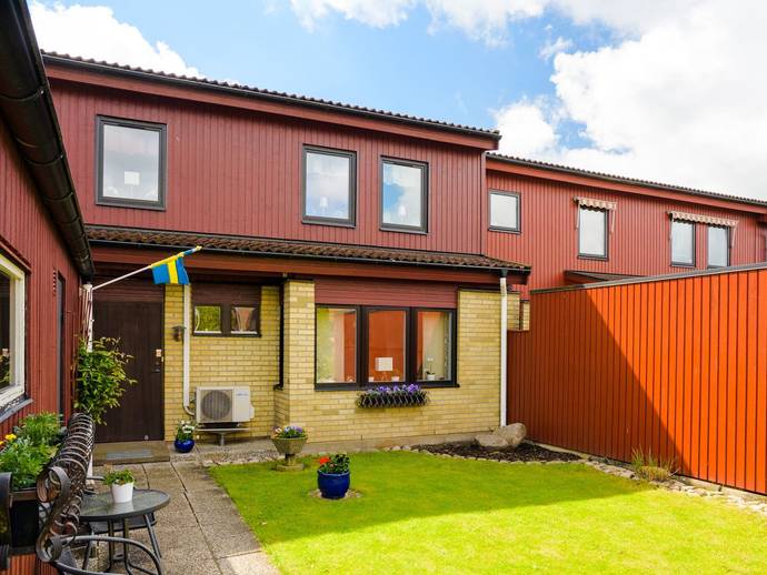 5 rok · 143 m² · Fänkålsvägen 72