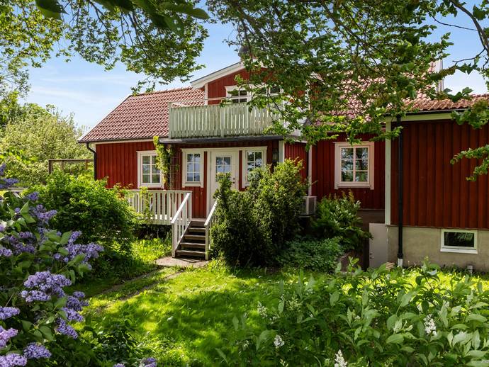 5 rok · 105 m² · Leaby Hovmansgården