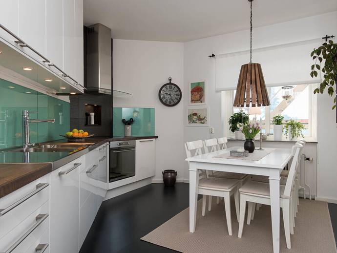 3 rok · 77 m² · Köpmangatan 33 B